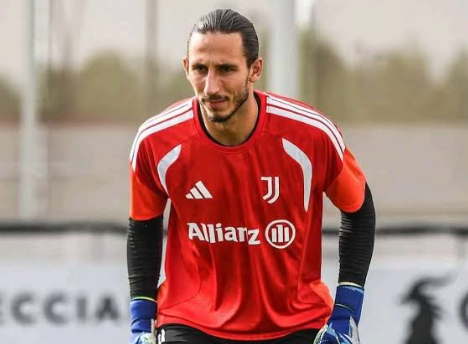 Baru Bersinar Bersama Juventus, Kamil Grabara Malah Alami Cedera ACL
